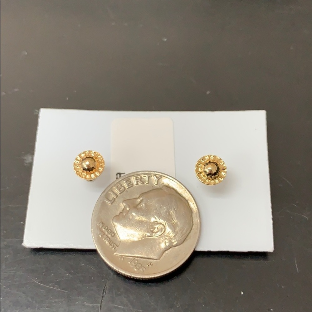 Tiny kids baby 14k Yellow Gold Bee Stud Earrings - Picture 3 of 4